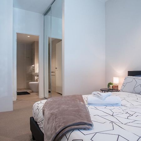 The William Suites Melbourne Bagian luar foto