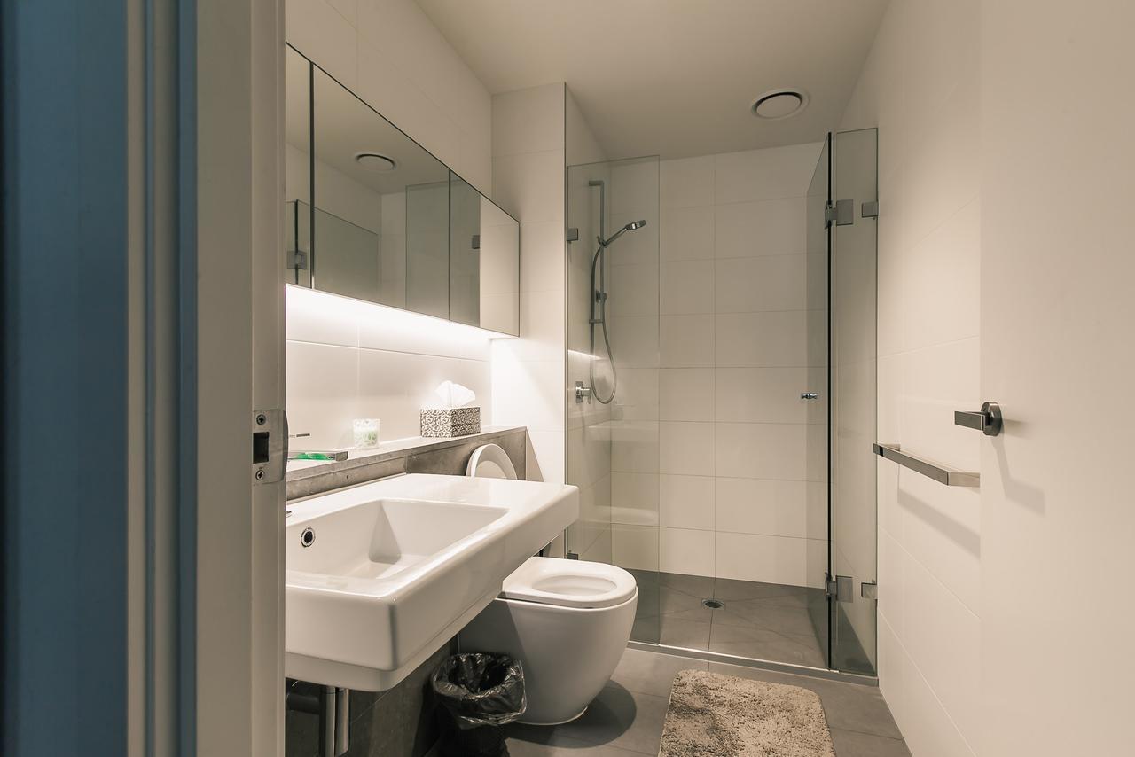The William Suites Melbourne Bagian luar foto