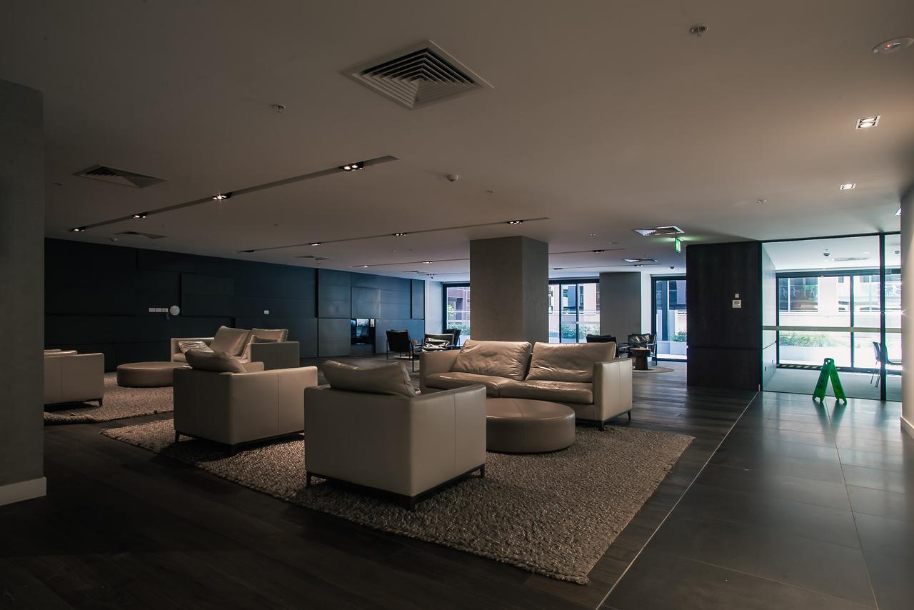 The William Suites Melbourne Bagian luar foto