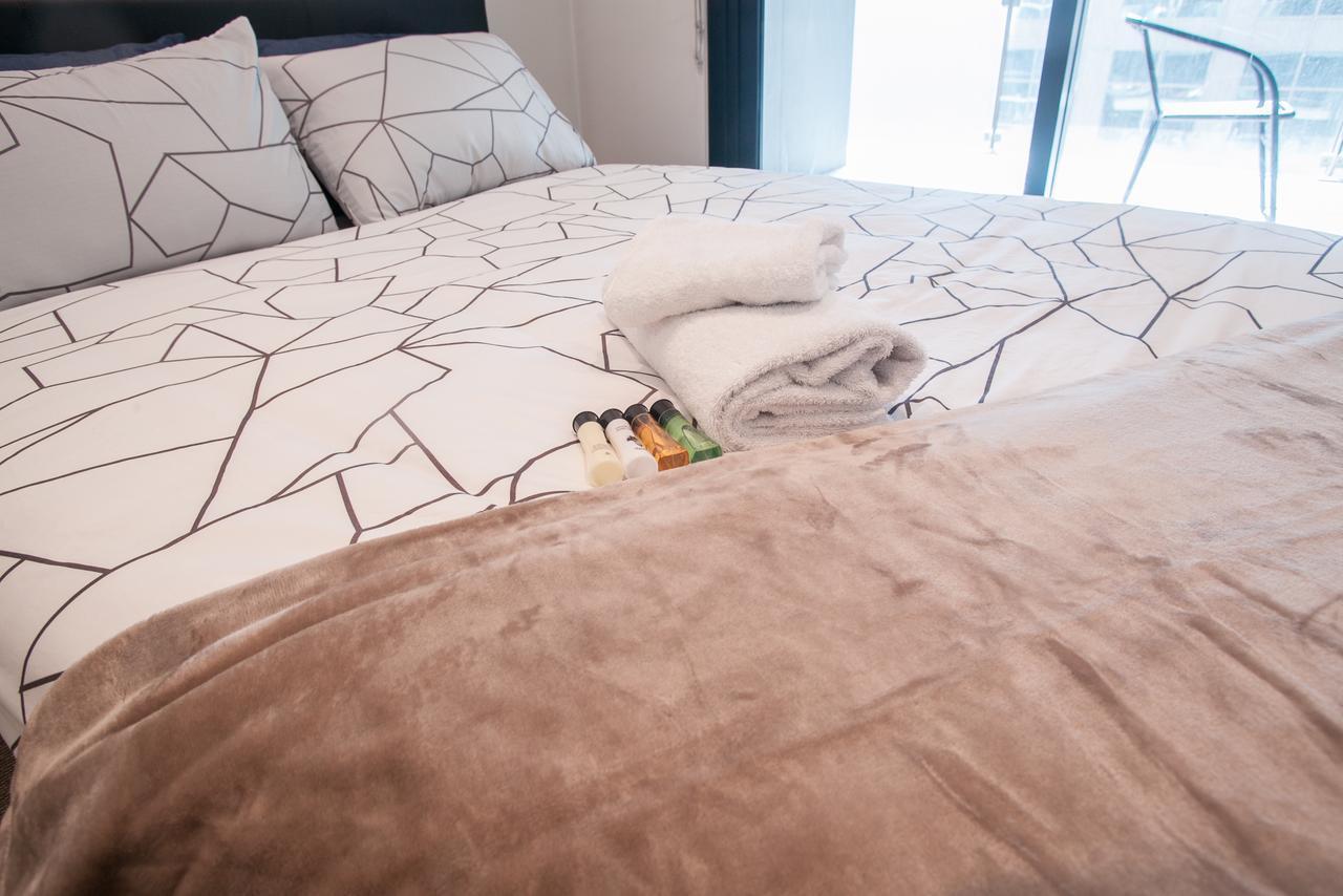 The William Suites Melbourne Bagian luar foto